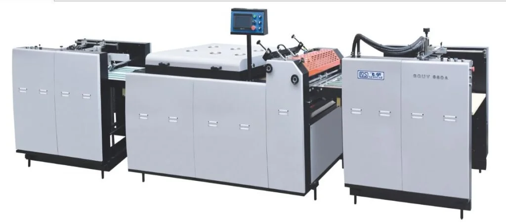 Barnizadora UV de Rollo a Rollo